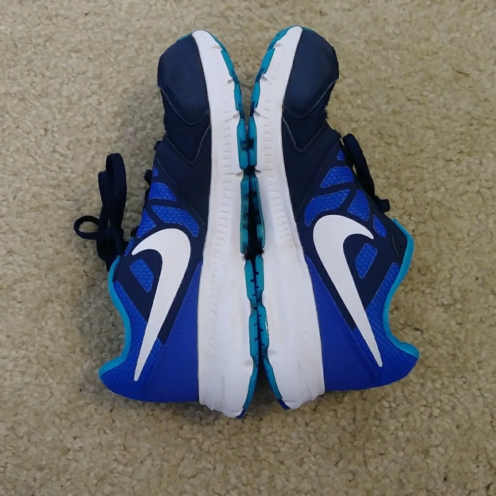 Like New✨Nike's 2y